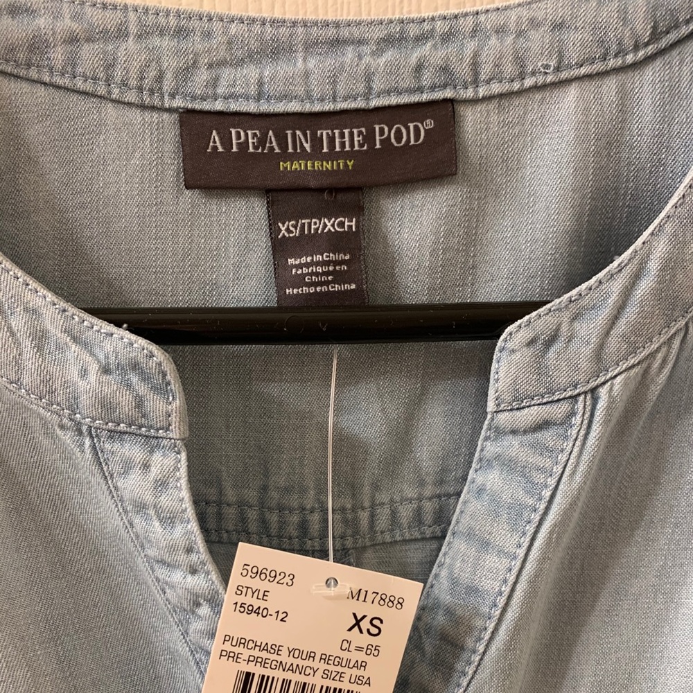 A Pea in the Pod sleeveless light denim dress NWT - Picture 4 of 8